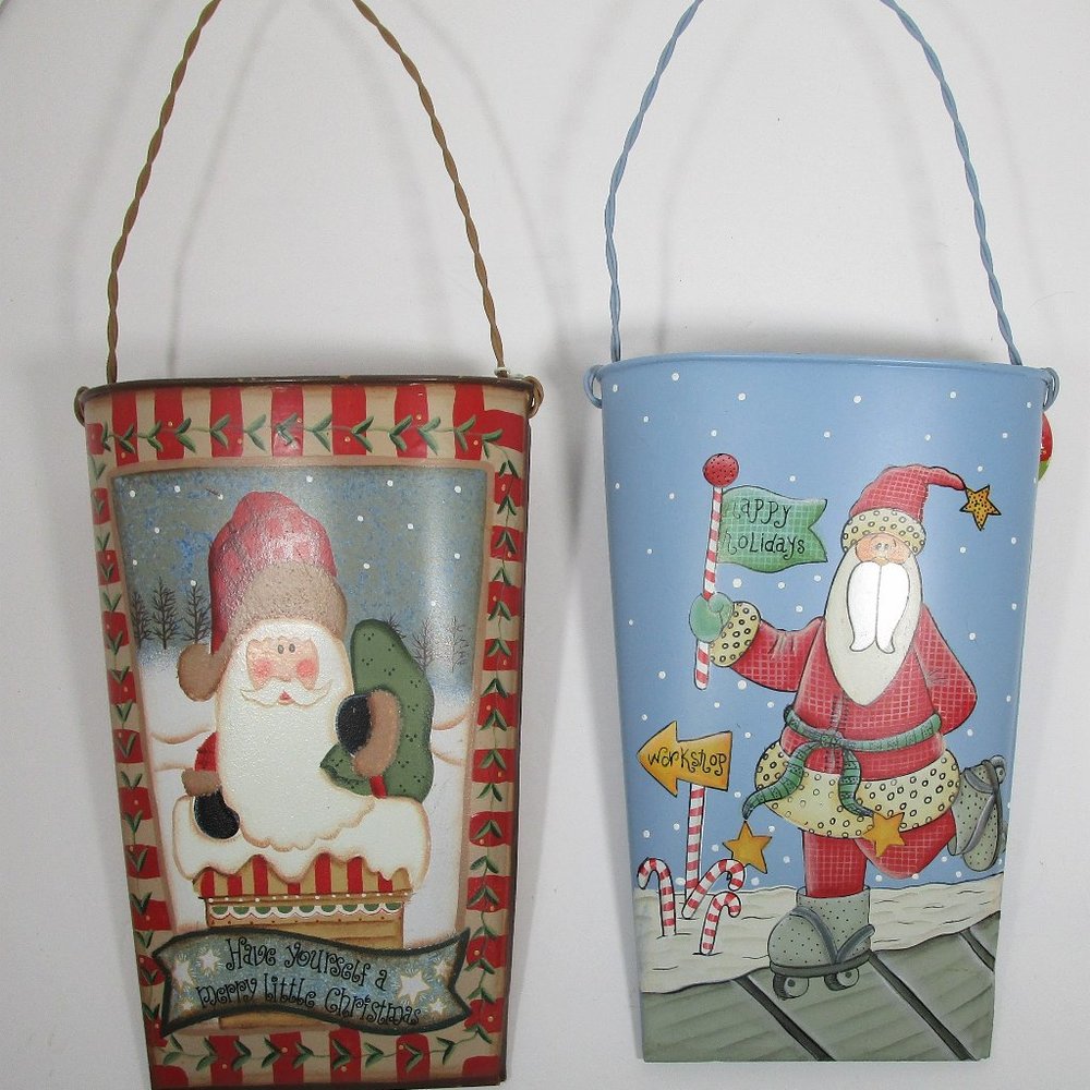 2 Santa Metal Wall Pockets Hand-painted style Christmas Holiday Decorations